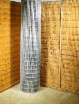 Galvanised wire mesh 3 x 1 10G 8ft x 12.5m